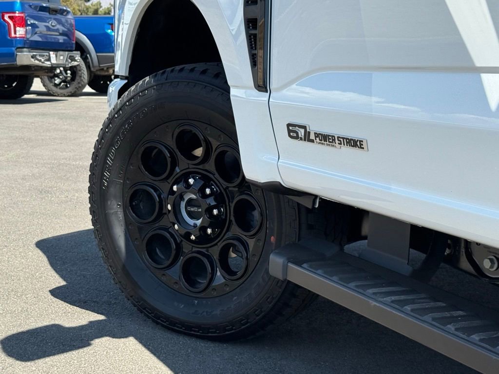 New 2026 Ford F250 4x4 Crew Cab Super Duty image 18