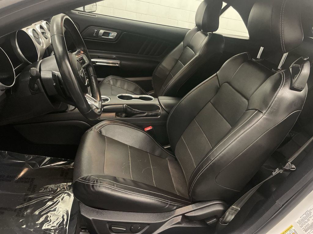 Used 2020 Ford Mustang Premium RWD image 12
