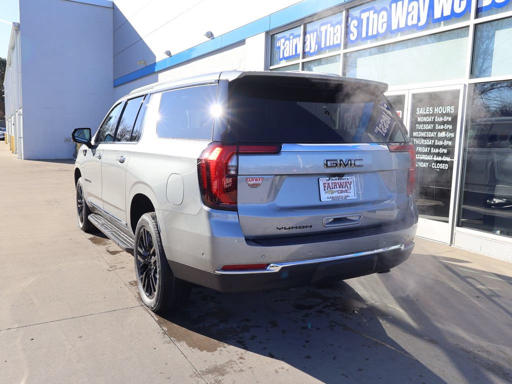 New 2026 GMC Yukon XL Elevation w/ LPO, Elevation Black Package AWD/4WD image 8