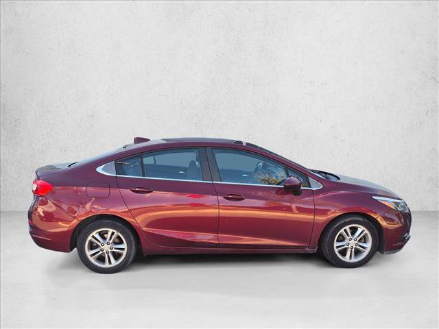 Used 2016 Chevrolet Cruze LT w/ Convenience Package FWD image 4