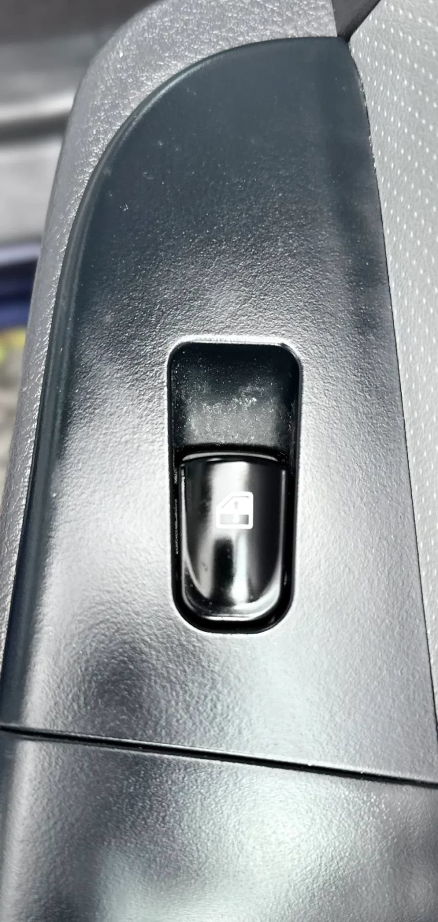Used 2008 Hyundai Elantra SE FWD image 28
