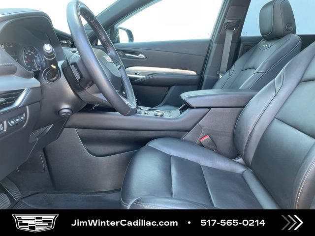 Used 2022 Cadillac XT4 Premium Luxury w/ Technology Package AWD/4WD image 23
