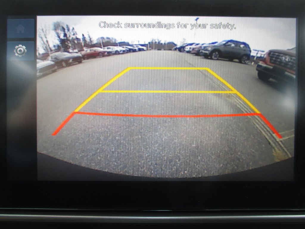 New 2026 Hyundai Venue SEL FWD image 6