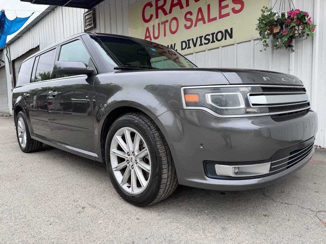 Used 2015 Ford Flex Limited w/ Equipment Group 301A AWD/4WD image 8