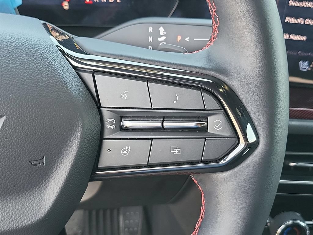 Certified 2024 Chevrolet Traverse RS w/ LPO, Floor Liner Package FWD image 40
