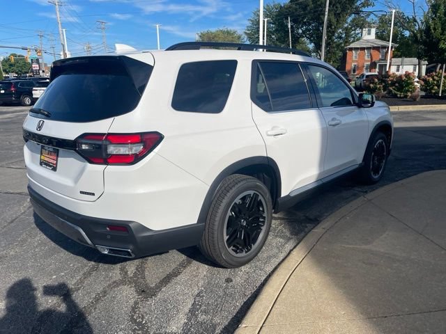 New 2026 Honda Pilot Touring image 6