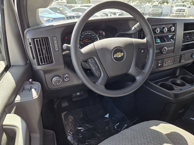 Used 2025 Chevrolet Express 3500 LT w/ LT Preferred Equipment Group RWD image 14