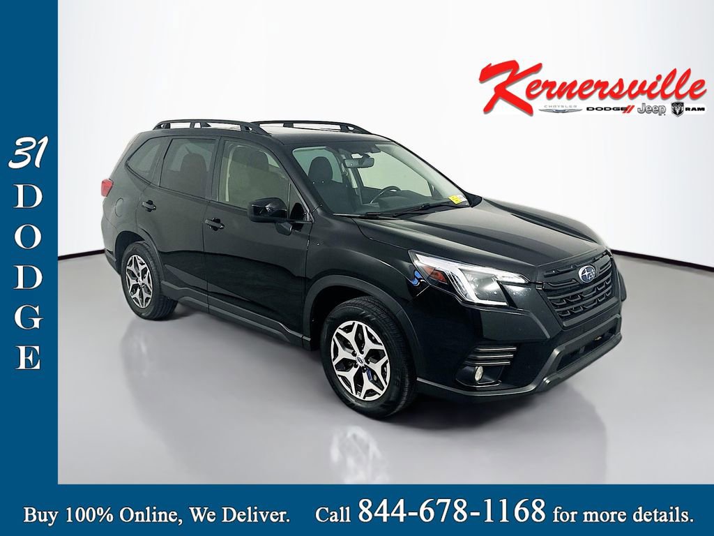Used 2023 Subaru Forester Premium AWD/4WD image 1