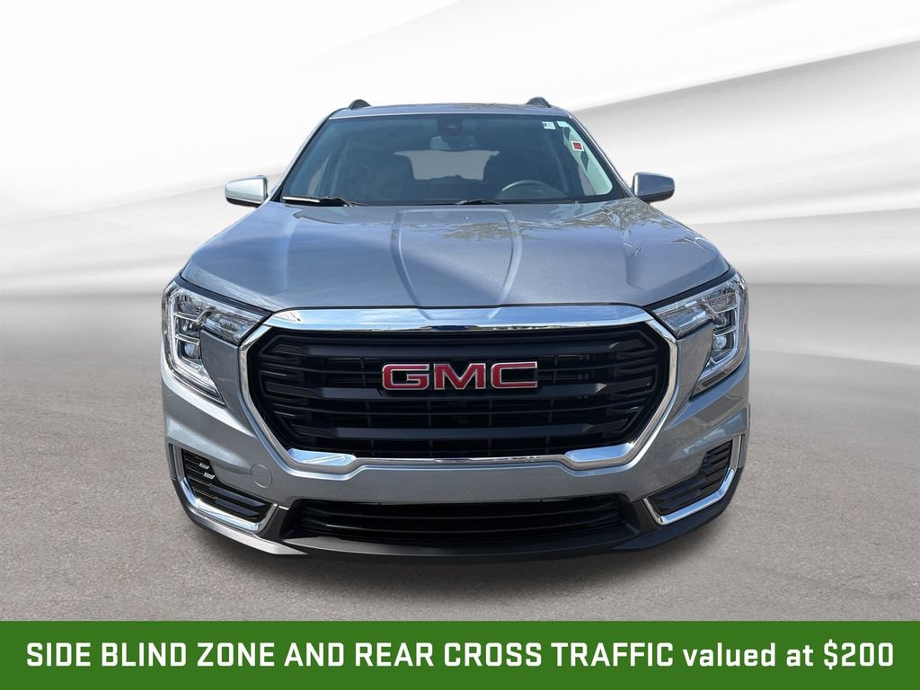 Certified 2023 GMC Terrain SLE w/ Driver Convenience Package AWD/4WD image 9