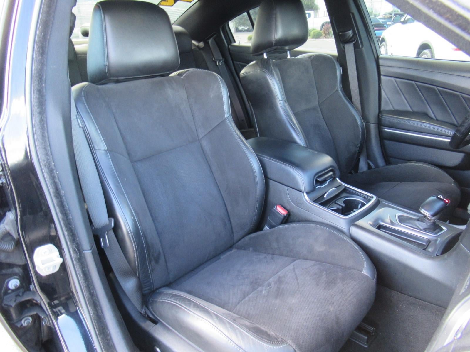 Used 2022 Dodge Charger GT w/ Plus Group RWD image 9
