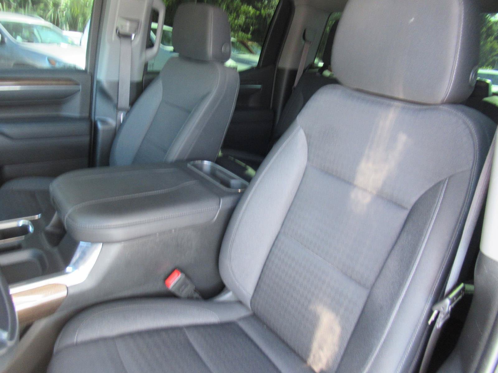 Used 2023 Chevrolet Silverado 1500 RST AWD/4WD image 21