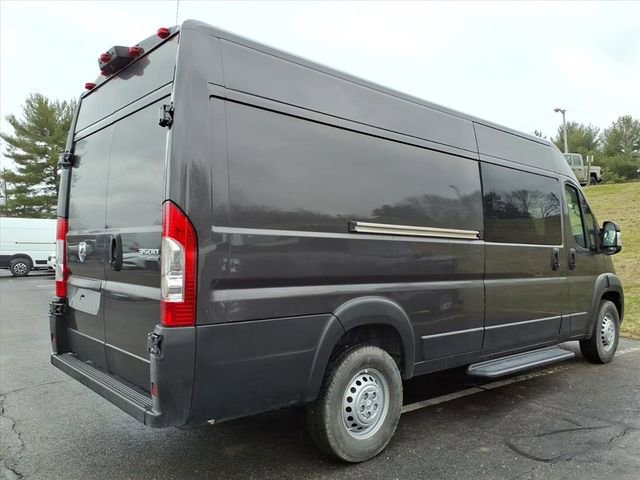 New 2025 RAM ProMaster 3500 w/ Crew Van Package image 6