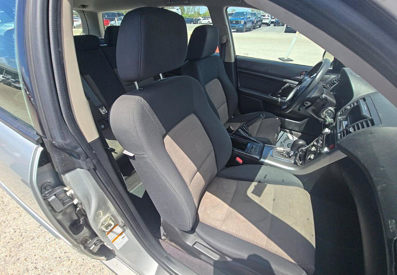 Used 2007 Subaru Outback 2.5i AWD/4WD image 9
