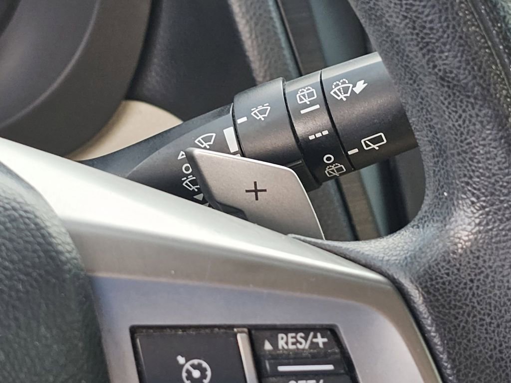 Used 2014 Subaru Impreza 2.0i Premium w/ All-Weather Package w/CVT image 11