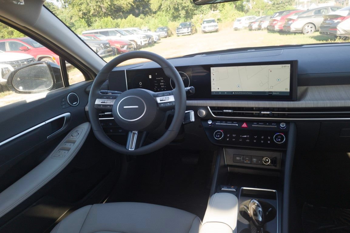 New 2026 Hyundai Sonata Limited FWD image 19