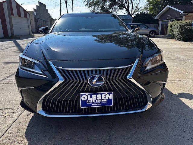 Used 2021 Lexus ES 300h w/ Premium Package image 7