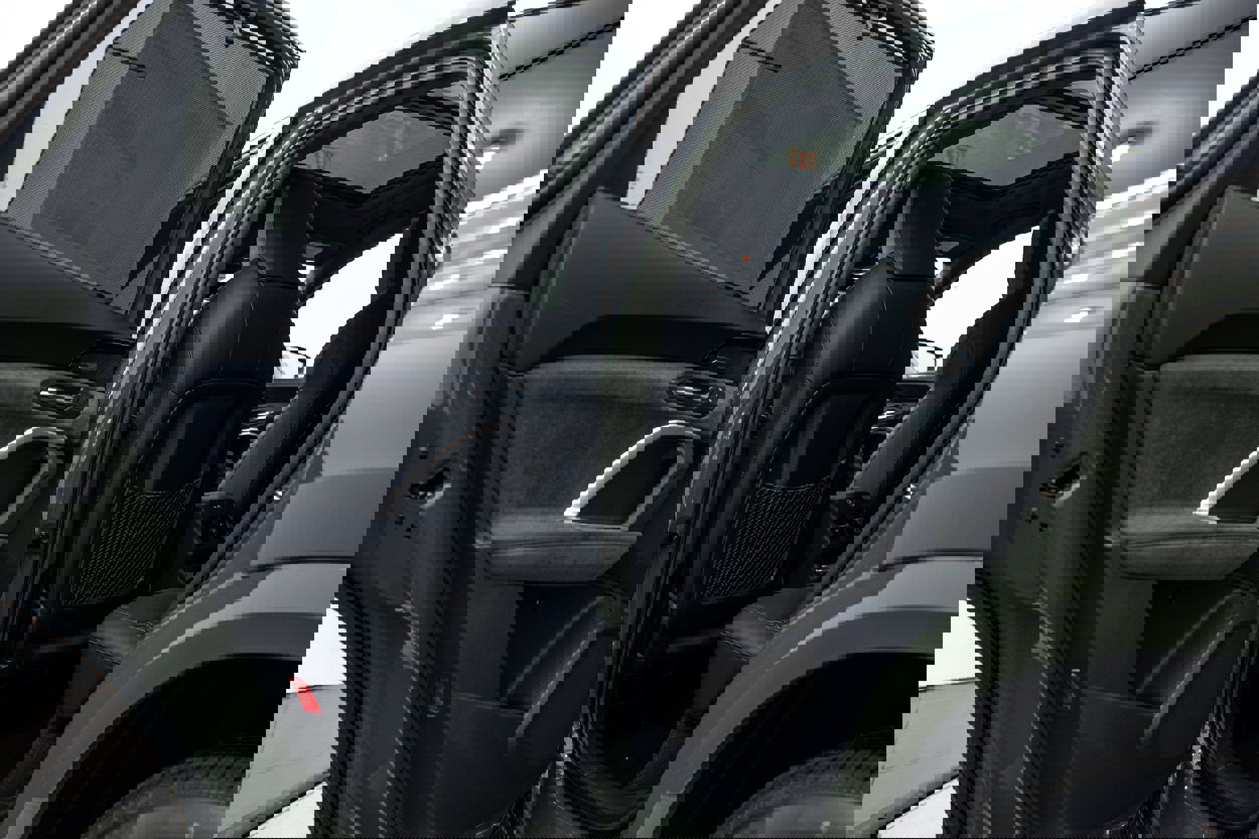 New 2025 Audi SQ5 Premium Plus image 18