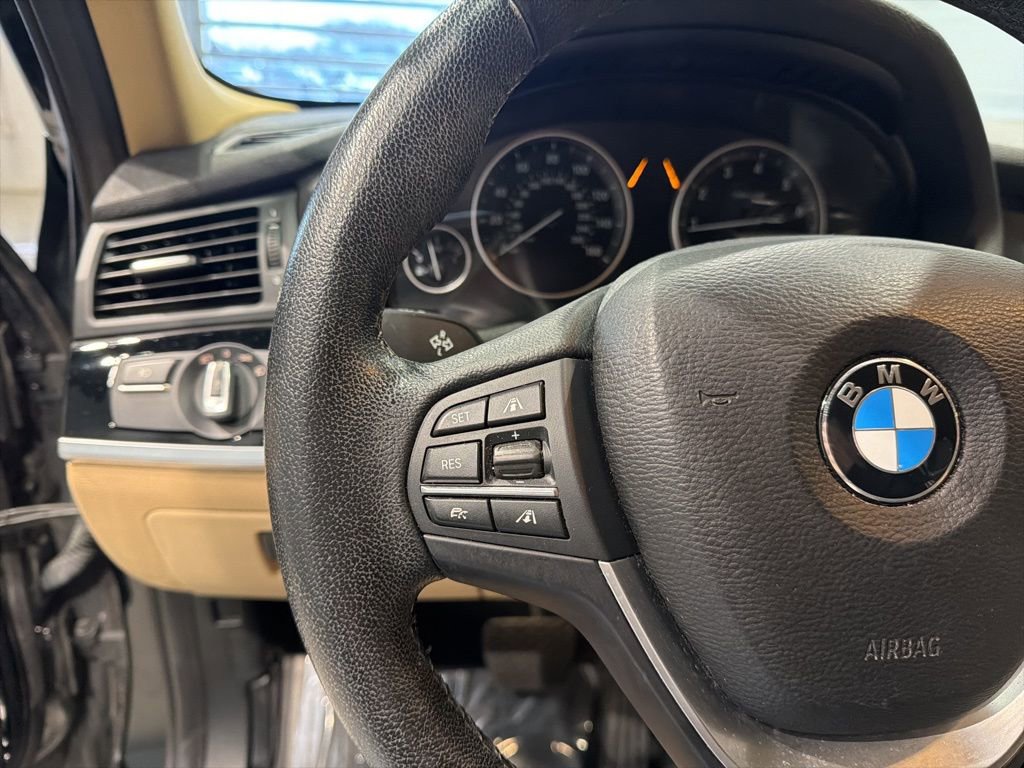 Used 2016 BMW X3 xDrive28i AWD/4WD image 16