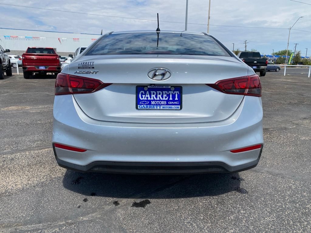 Used 2018 Hyundai Accent SE FWD image 11
