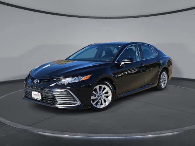 Used 2022 Toyota Camry LE
