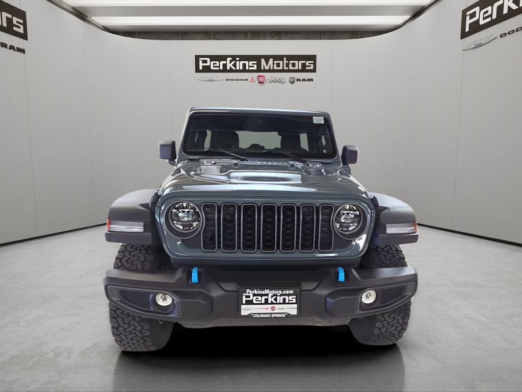 Certified 2025 Jeep Wrangler Unlimited Rubicon 4xe w/ Convenience Group AWD/4WD image 2