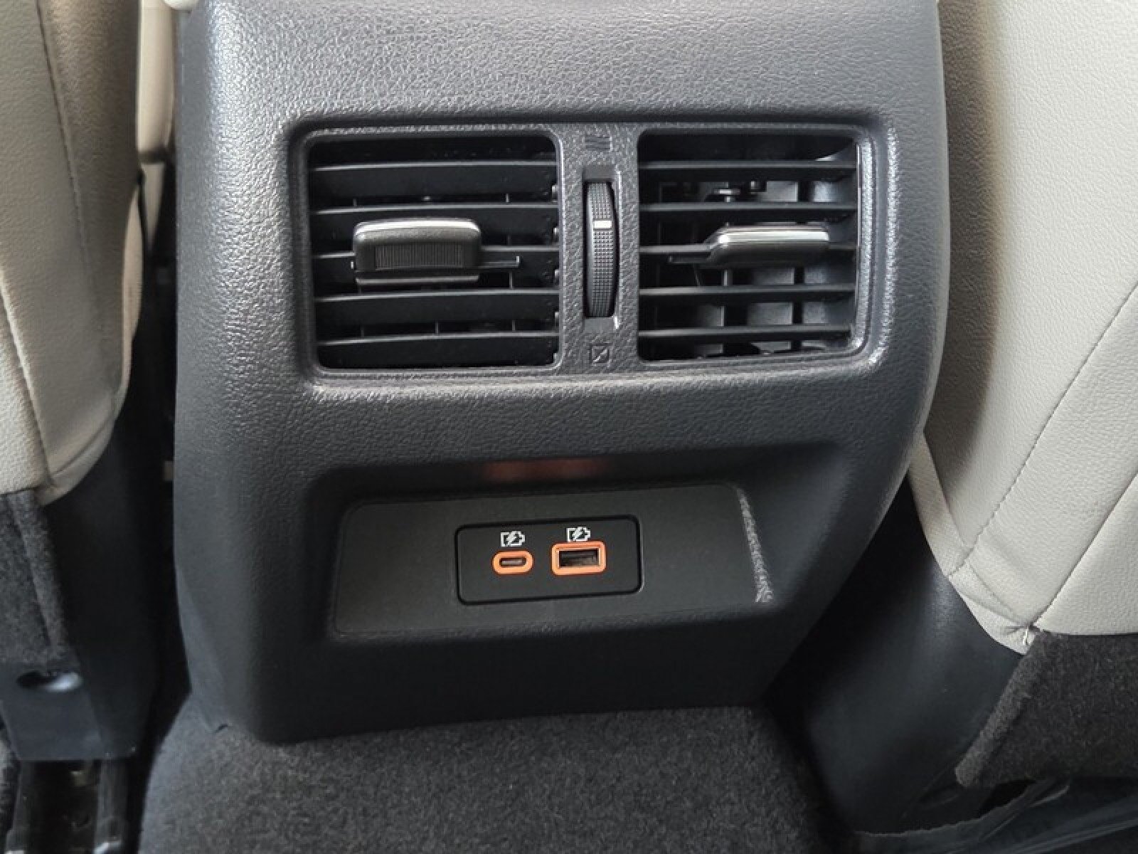 Used 2023 Nissan Altima 2.5 SL FWD image 15