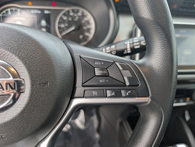 Used 2019 Nissan Kicks SV image 20