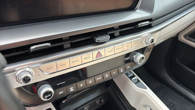 Used 2024 Kia Telluride S w/ S Sunroof Package FWD image 20