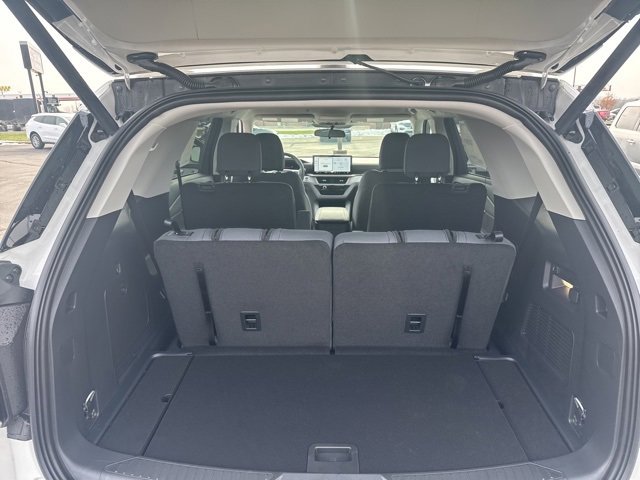 Used 2025 Ford Explorer Active image 35