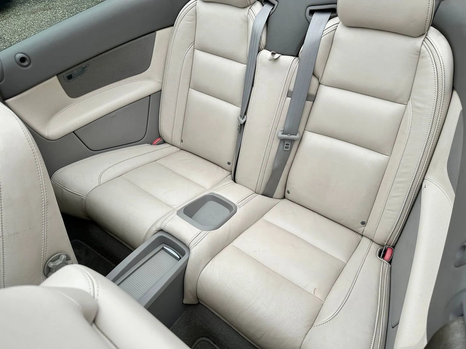 Used 2013 Volvo C70 T5 image 16