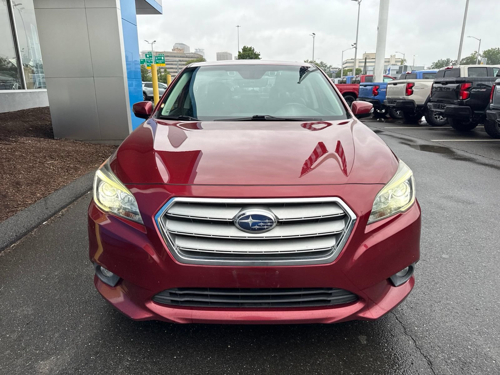 Used 2017 Subaru Legacy 3.6R Limited AWD/4WD image 3