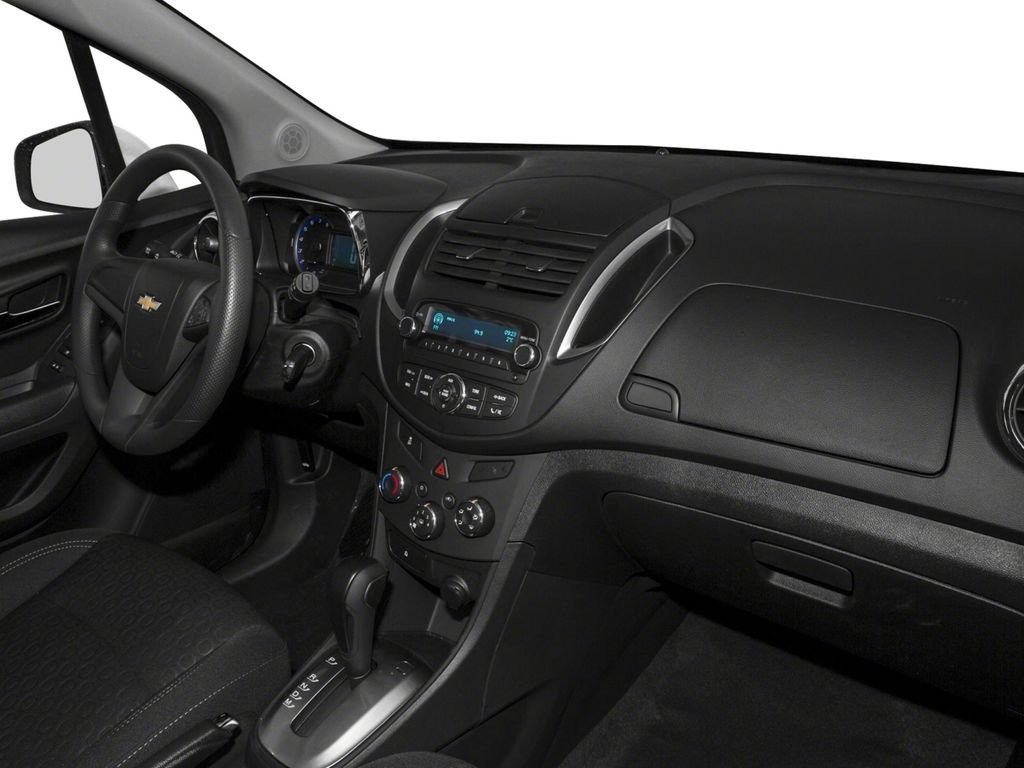 Used 2016 Chevrolet Trax LS w/ LPO, Protection Package AWD/4WD image 19