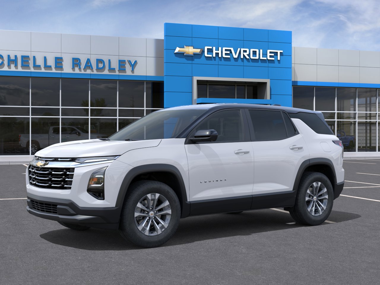New 2026 Chevrolet Equinox LT w/ Convenience Package II AWD/4WD image 2