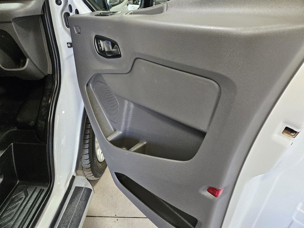 Used 2024 Ford Transit 250 Low Roof w/ Exterior Upgrade Package image 22