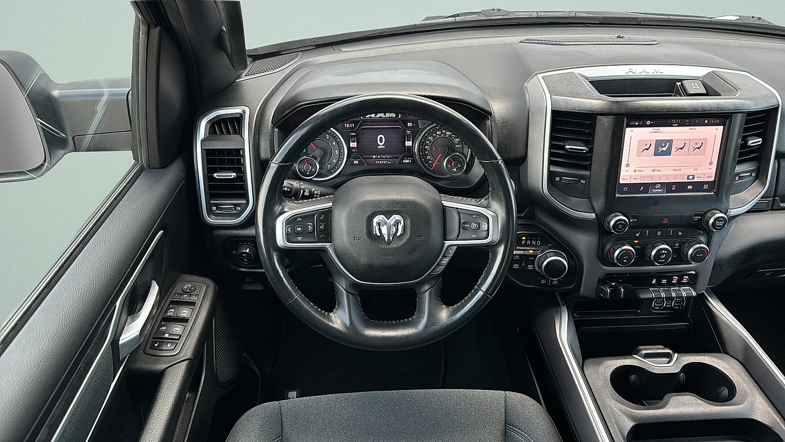 Used 2022 RAM 1500 Big Horn AWD/4WD image 10