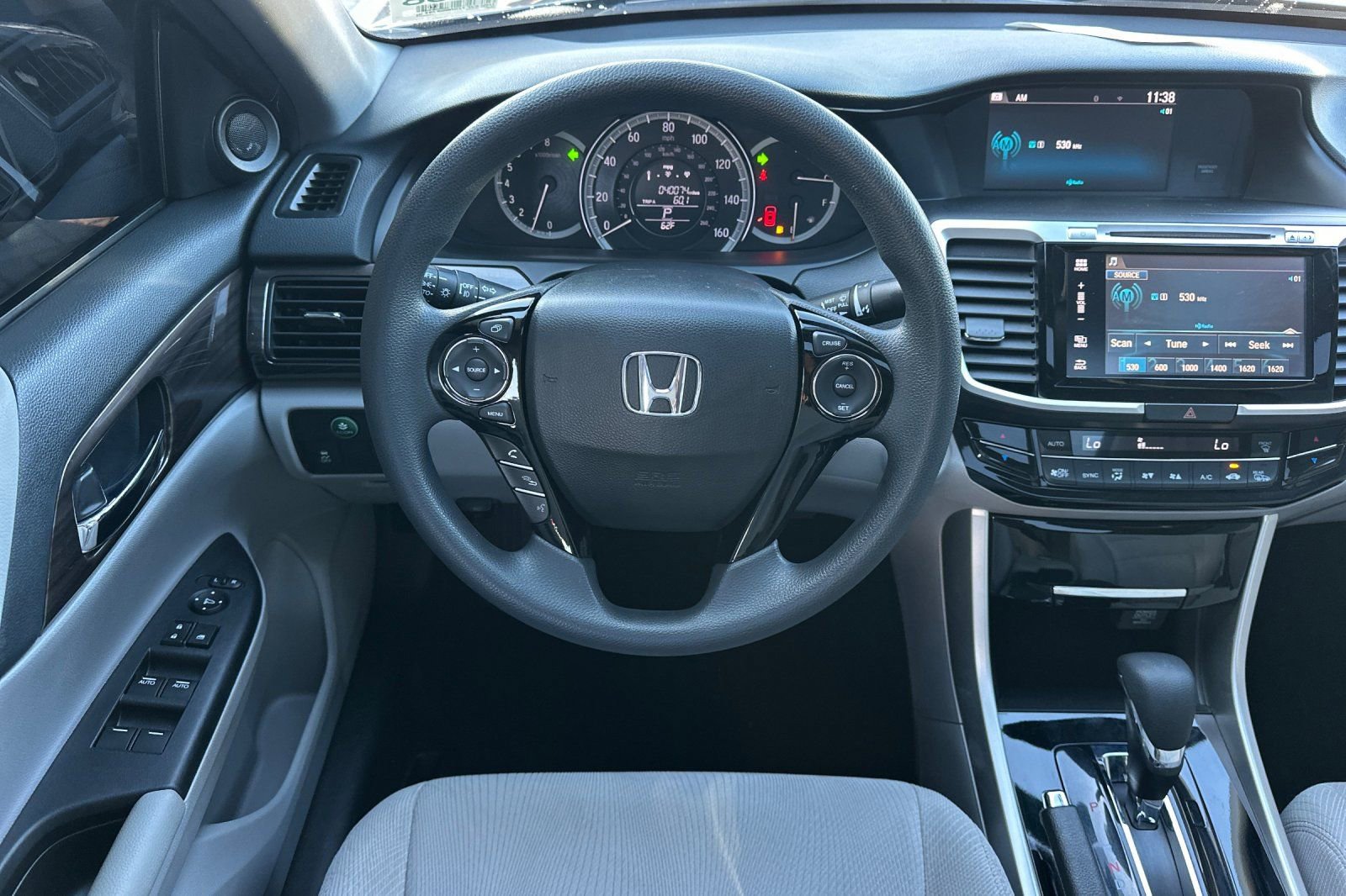 Used 2016 Honda Accord EX image 14