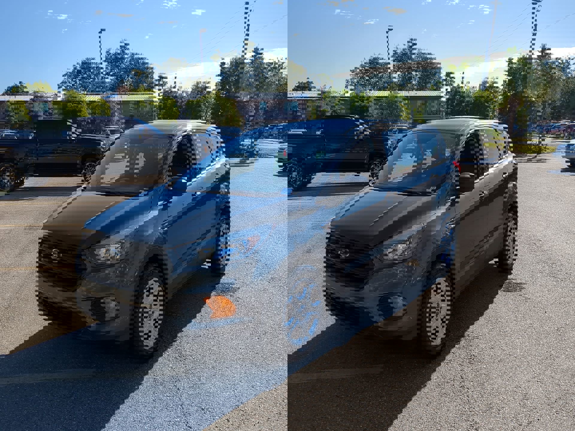 Used 2019 Ford Escape S image 10