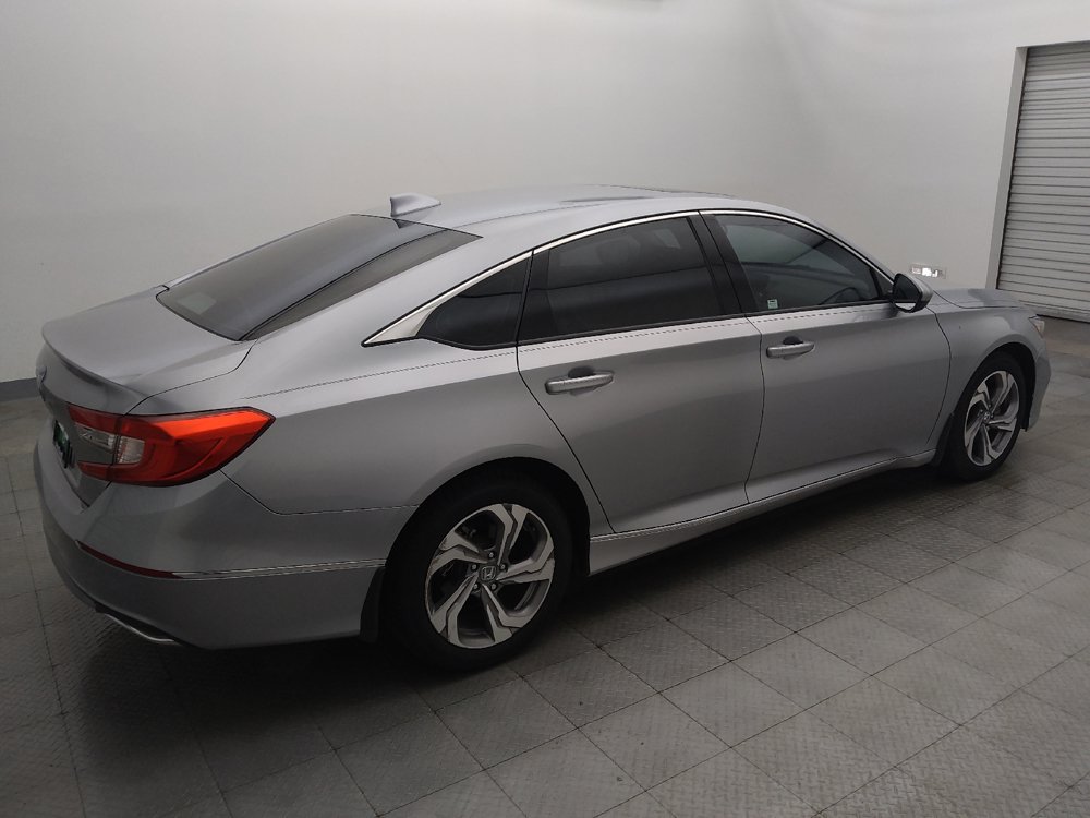 Used 2018 Honda Accord EX image 10