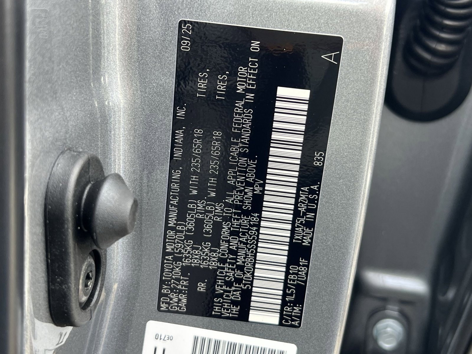 New 2025 Toyota Highlander XLE image 22