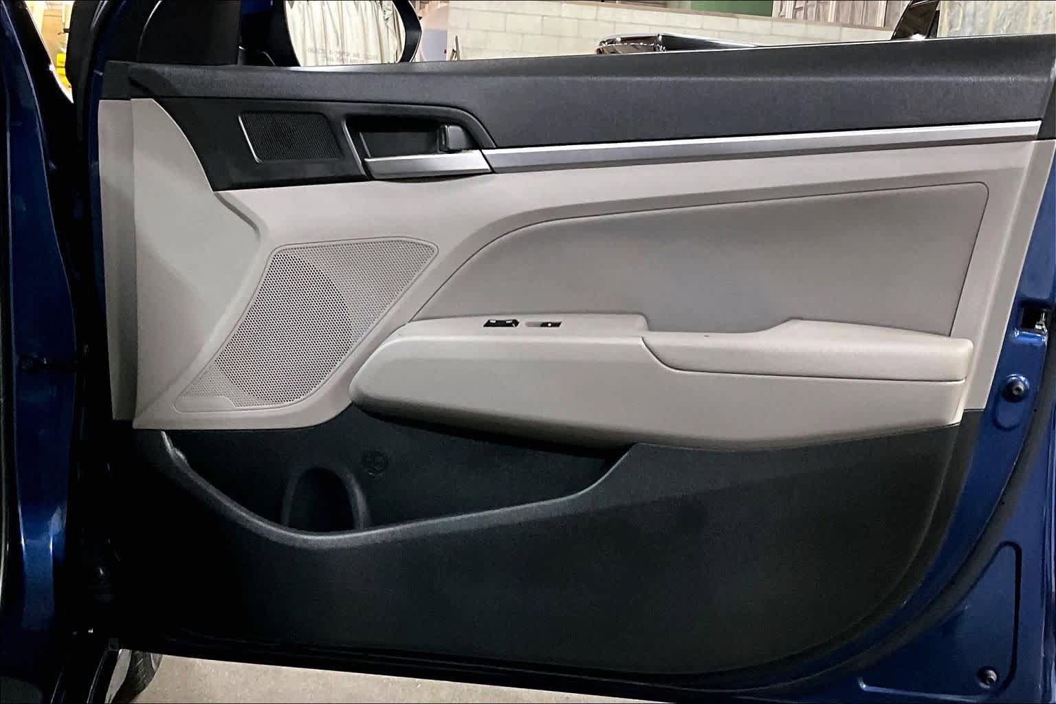 Used 2019 Hyundai Elantra Value Edition FWD image 23