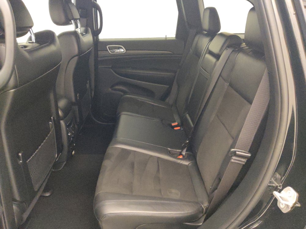 Used 2020 Jeep Grand Cherokee Altitude image 18