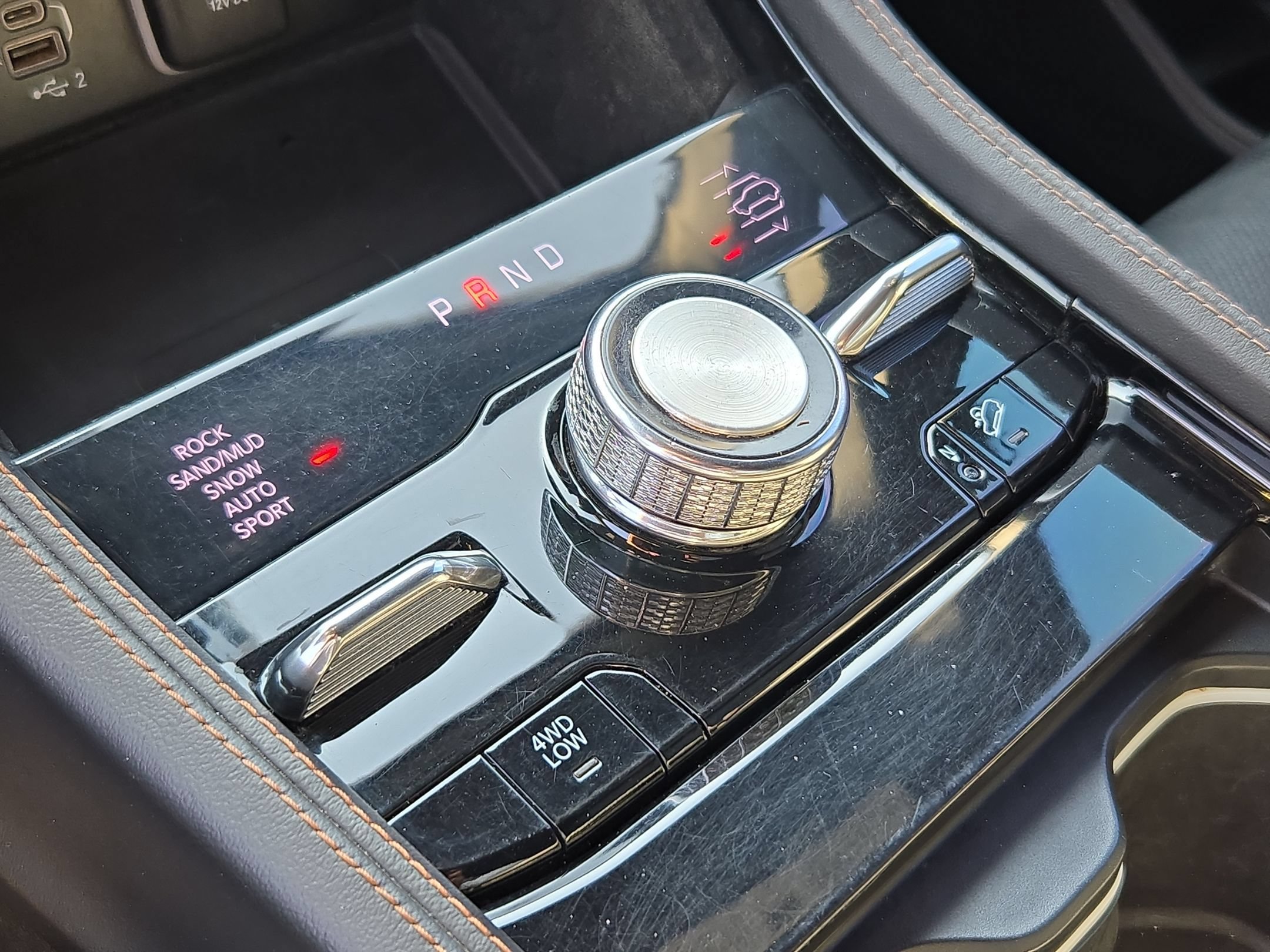 Used 2021 Jeep Grand Cherokee L Summit AWD/4WD image 19