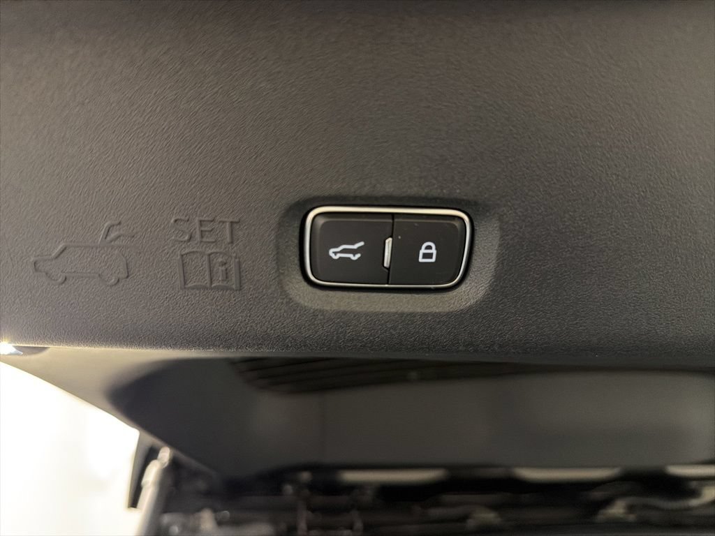 New 2026 Lincoln Navigator Premiere AWD/4WD image 42