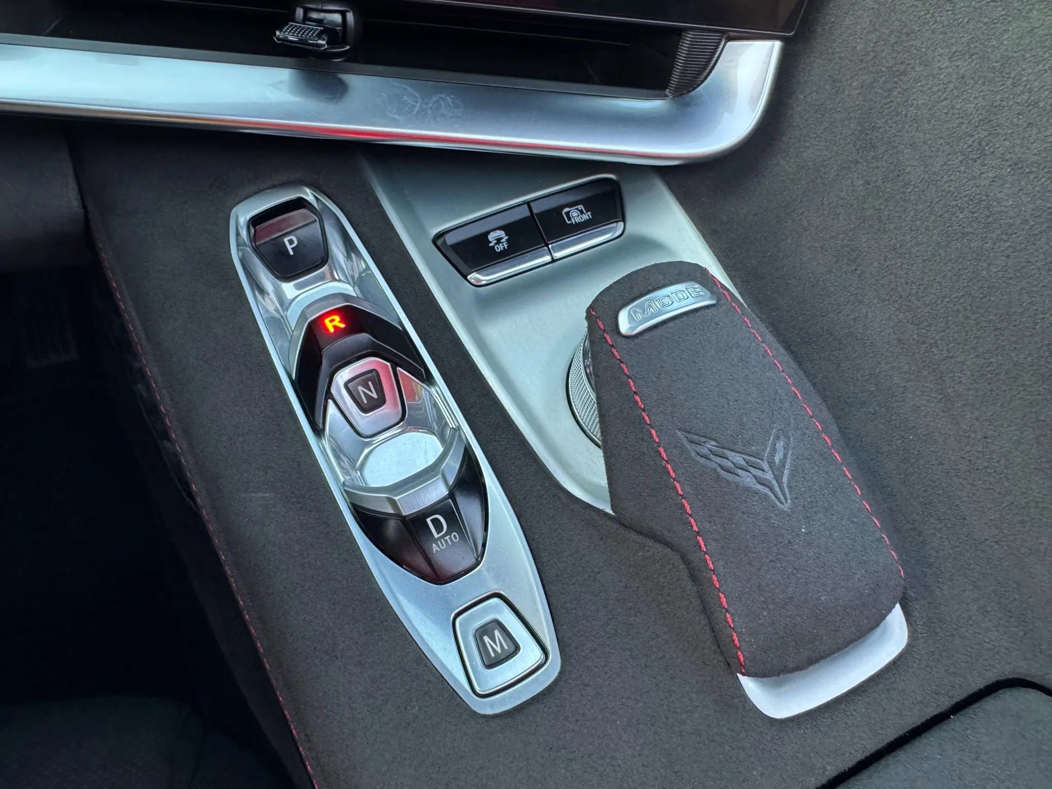 Used 2025 Chevrolet Corvette Stingray Premium Conv w/ Z51 Performance Package image 36