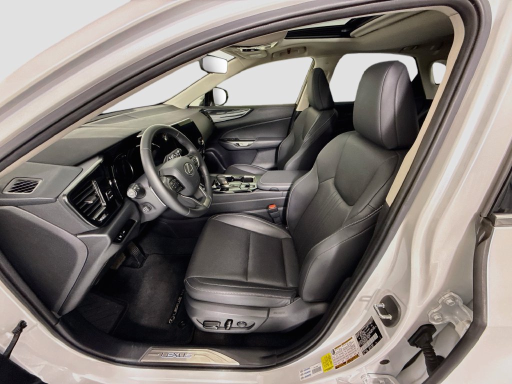 Certified 2025 Lexus NX 250 FWD w/ Premium Package image 19