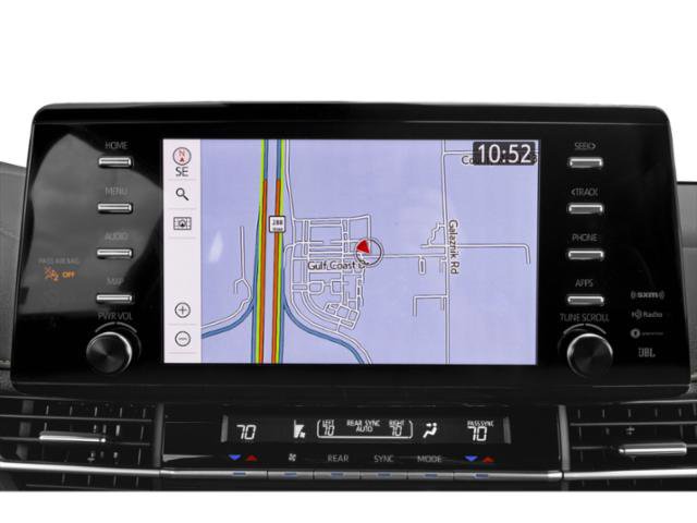 Used 2024 Toyota Sienna XLE Woodland Edition image 16