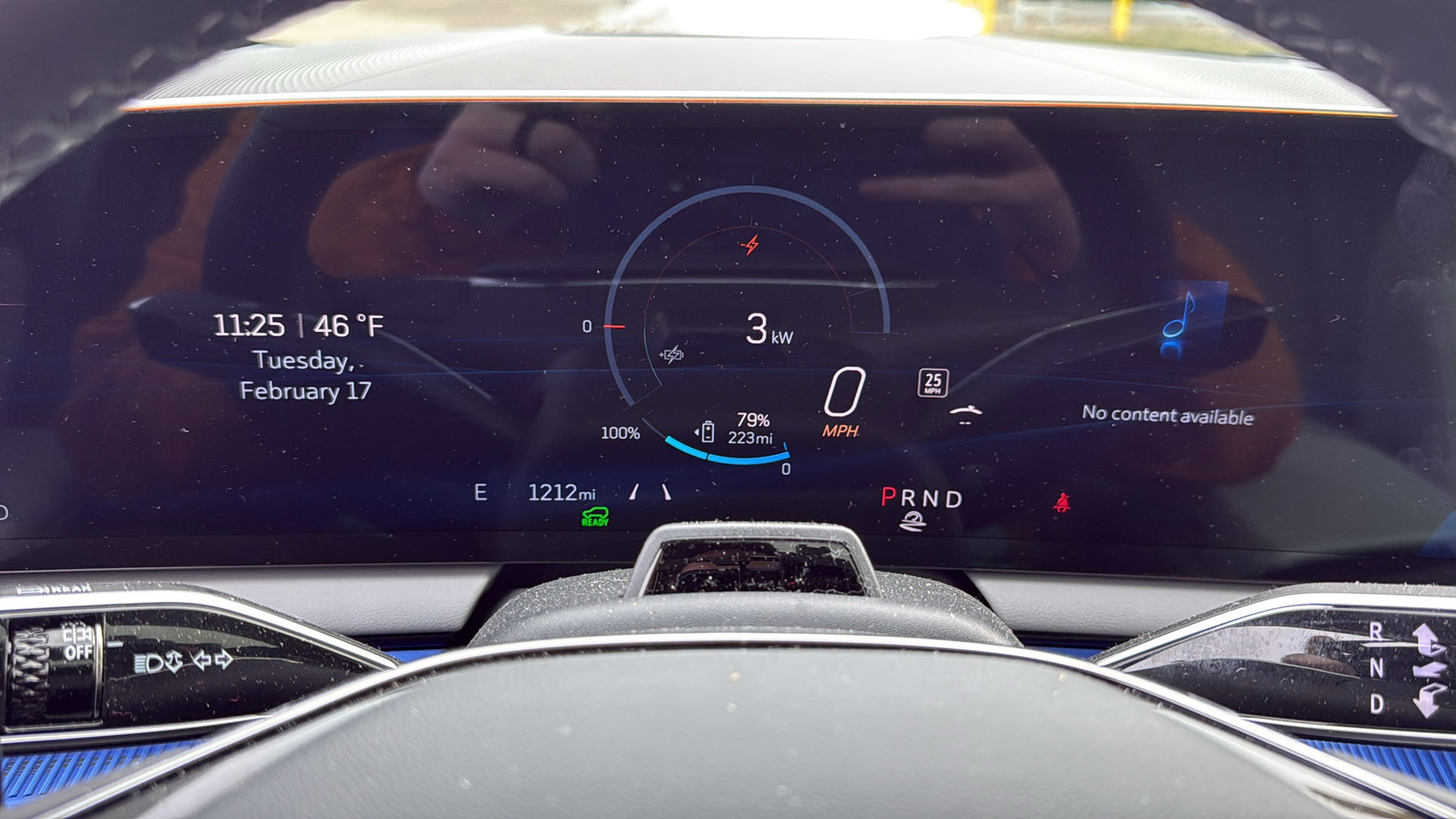 New 2026 Cadillac Optiq Luxury 2 image 13