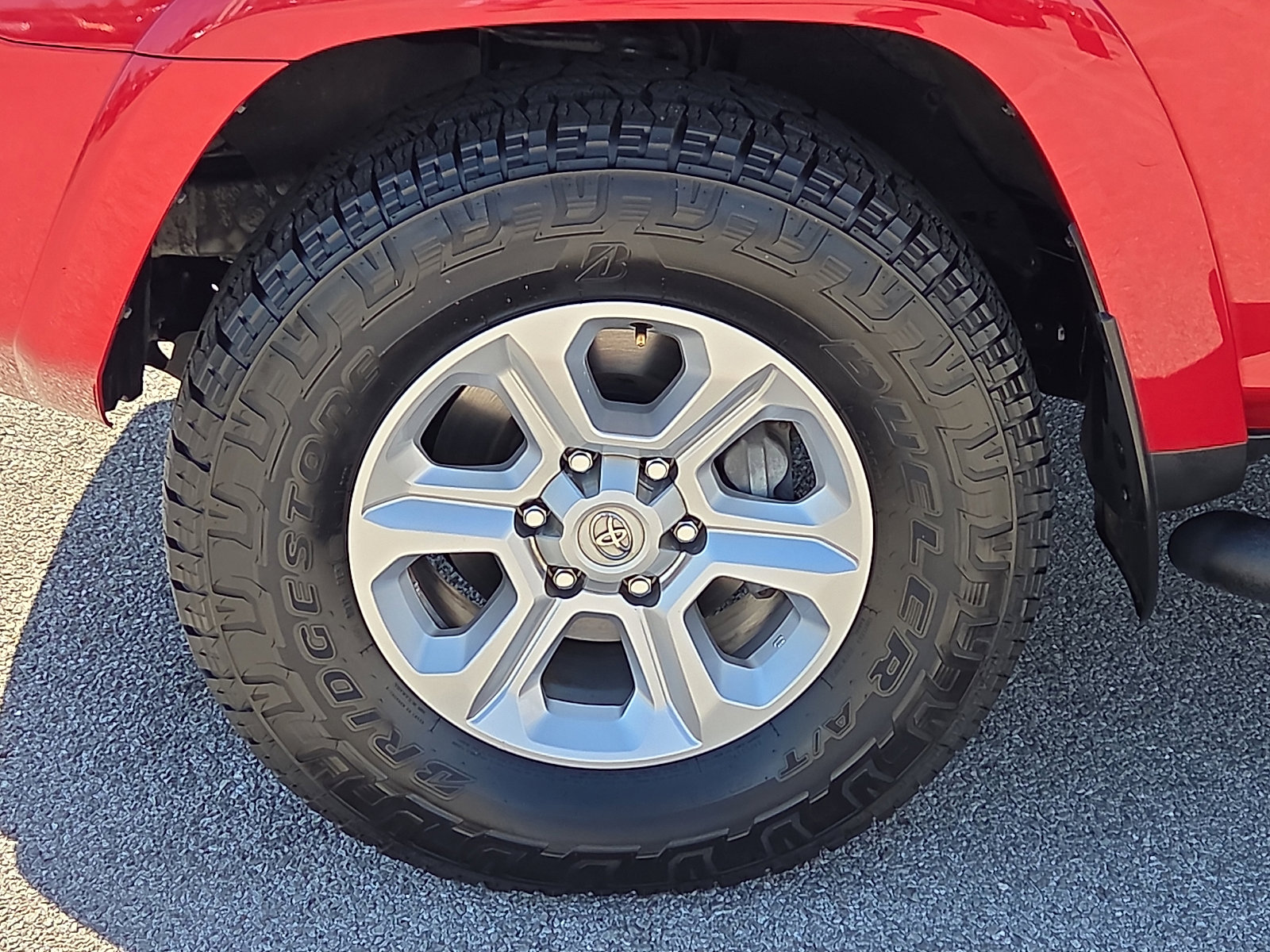 Used 2022 Toyota 4Runner SR5 Premium w/ Moonroof Package AWD/4WD image 7