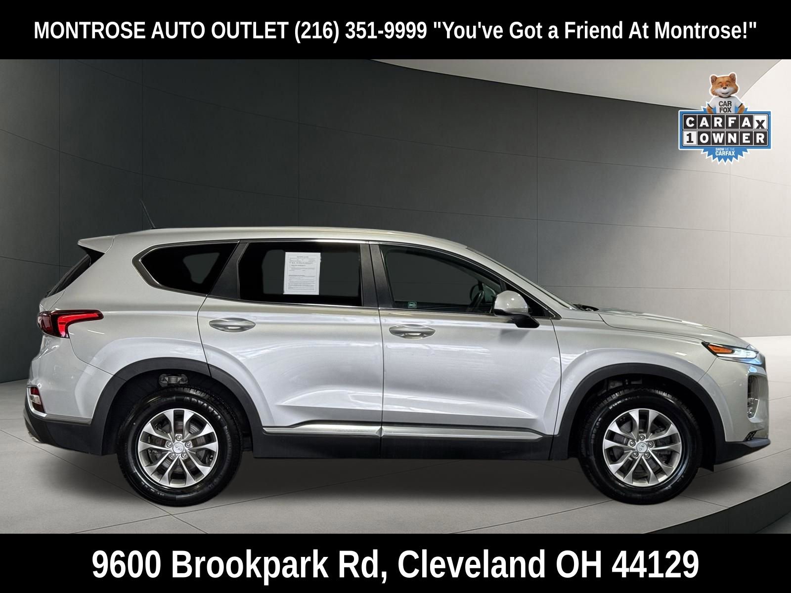 Used 2019 Hyundai Santa Fe SE image 3
