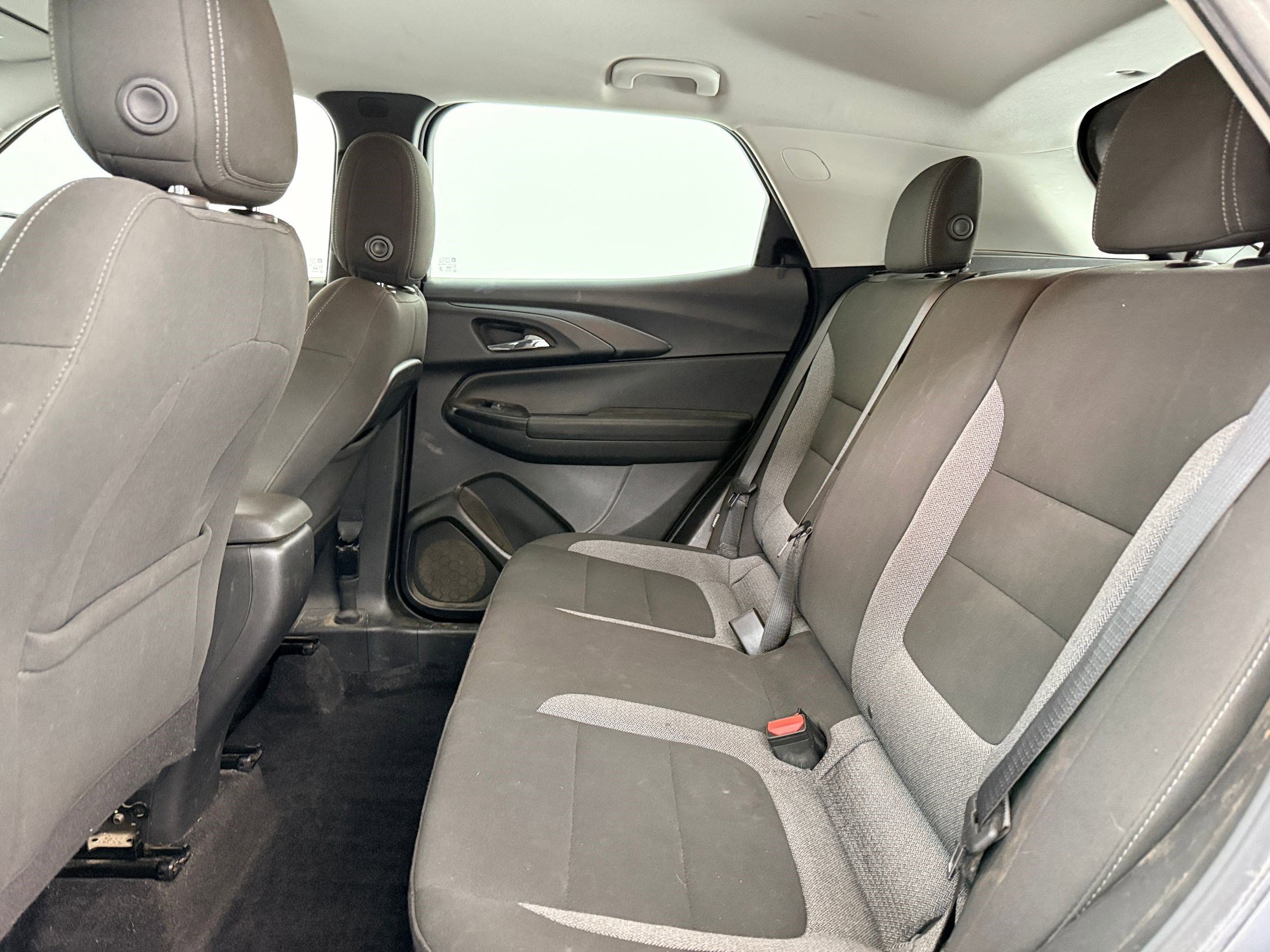 Used 2021 Chevrolet TrailBlazer LS FWD image 15
